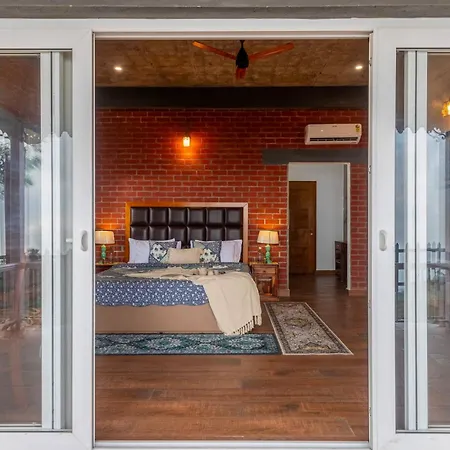 Elivaas Signature 4 Bhk With Garden & Bonfire - Fleur De Lis-2